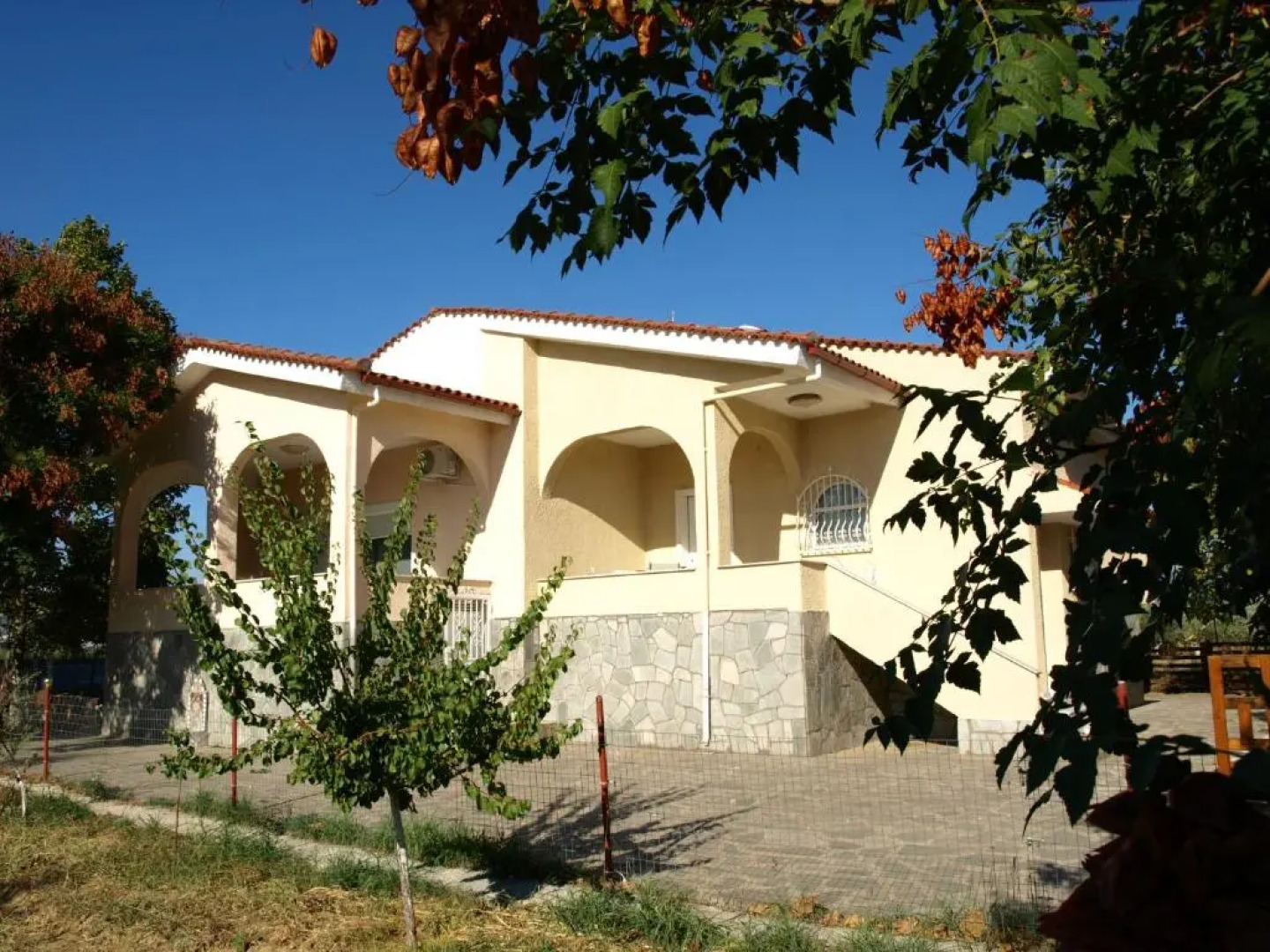 ΠΑΛΗΟΚΤΗΜΑ - Palioktima 2