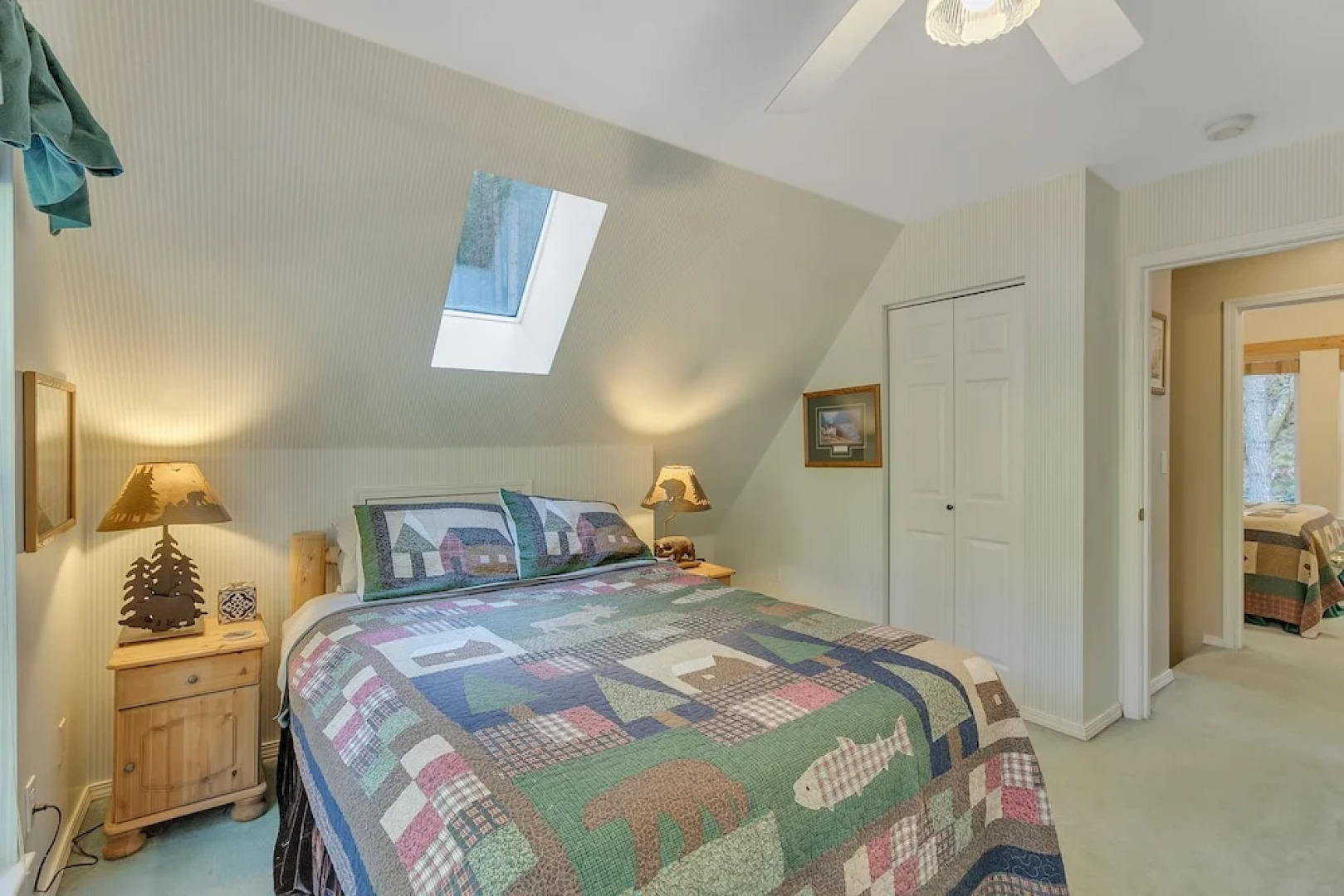 Elk Crossing Cozy Cabin At Crystal Mountain 3 Bedroom Home by RedAwning