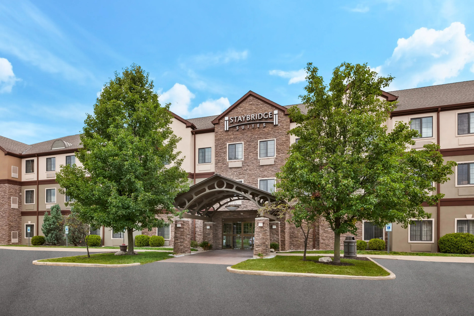 Staybridge Suite Charlottesville Airport