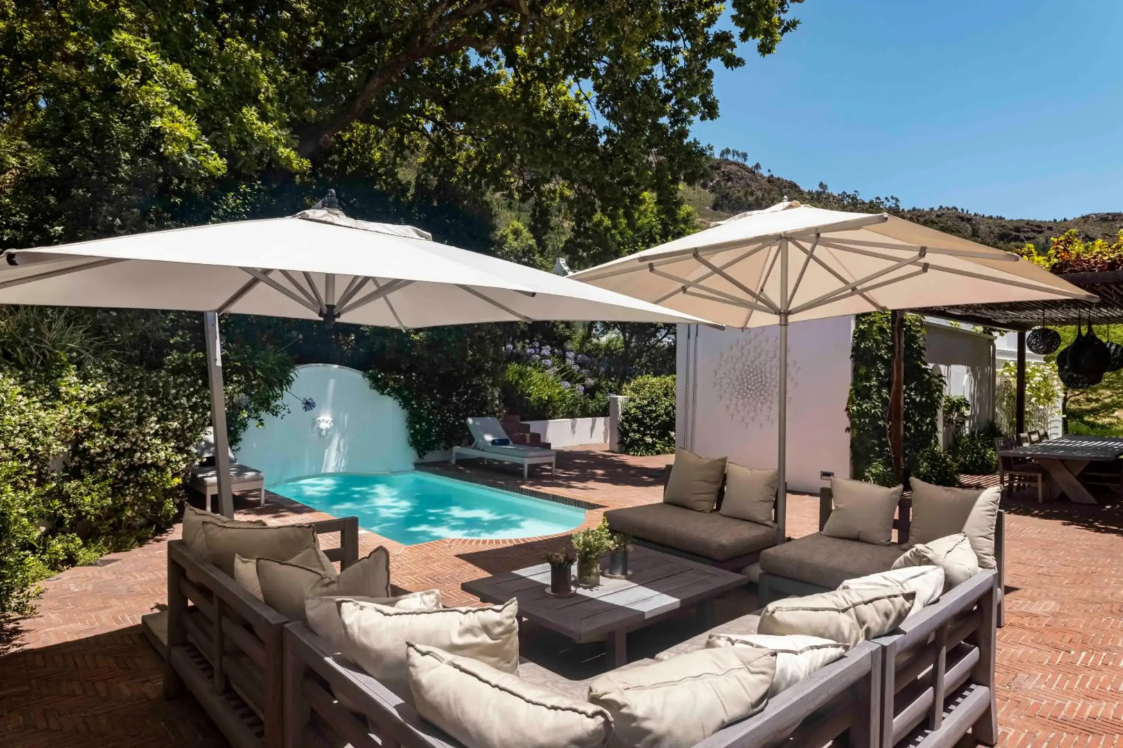 Mont Rochelle Hotel & Vineyard