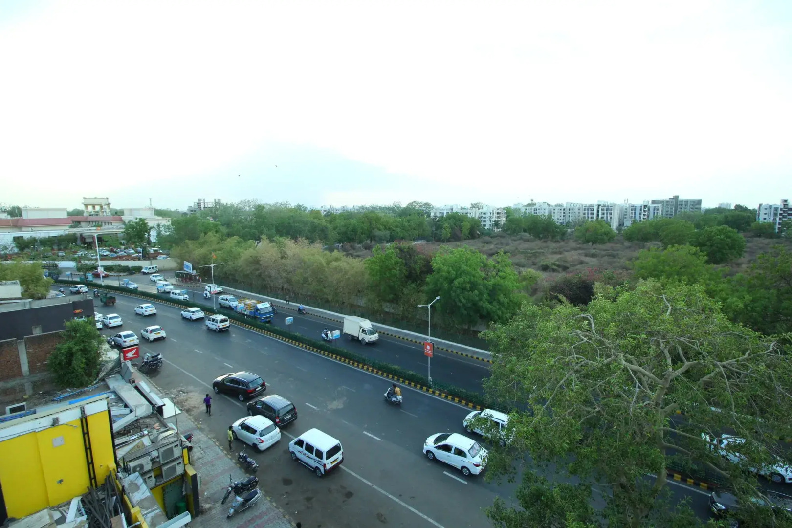 OYO 8993 Hotel Maher Inn