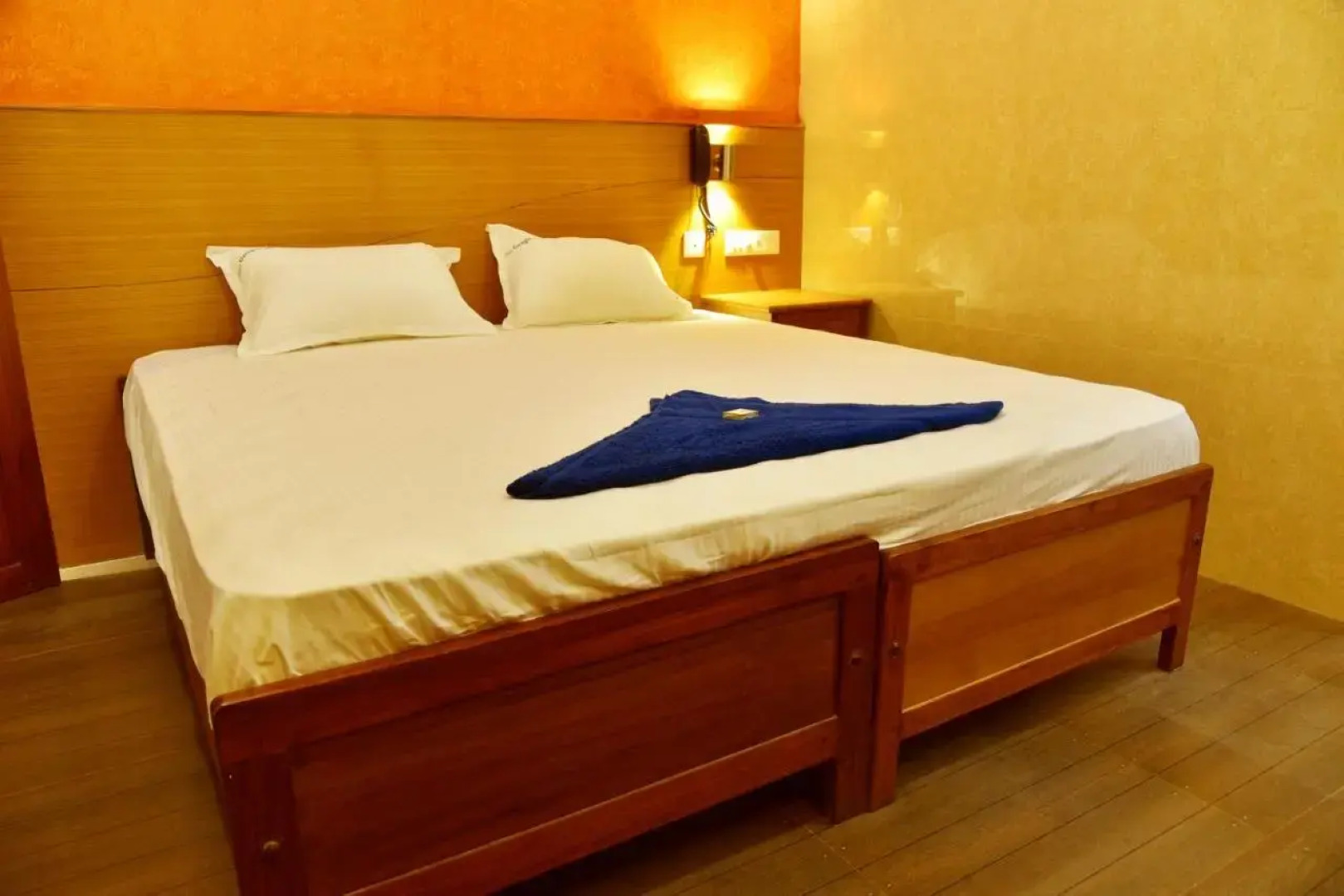 Hotel Parvathi International