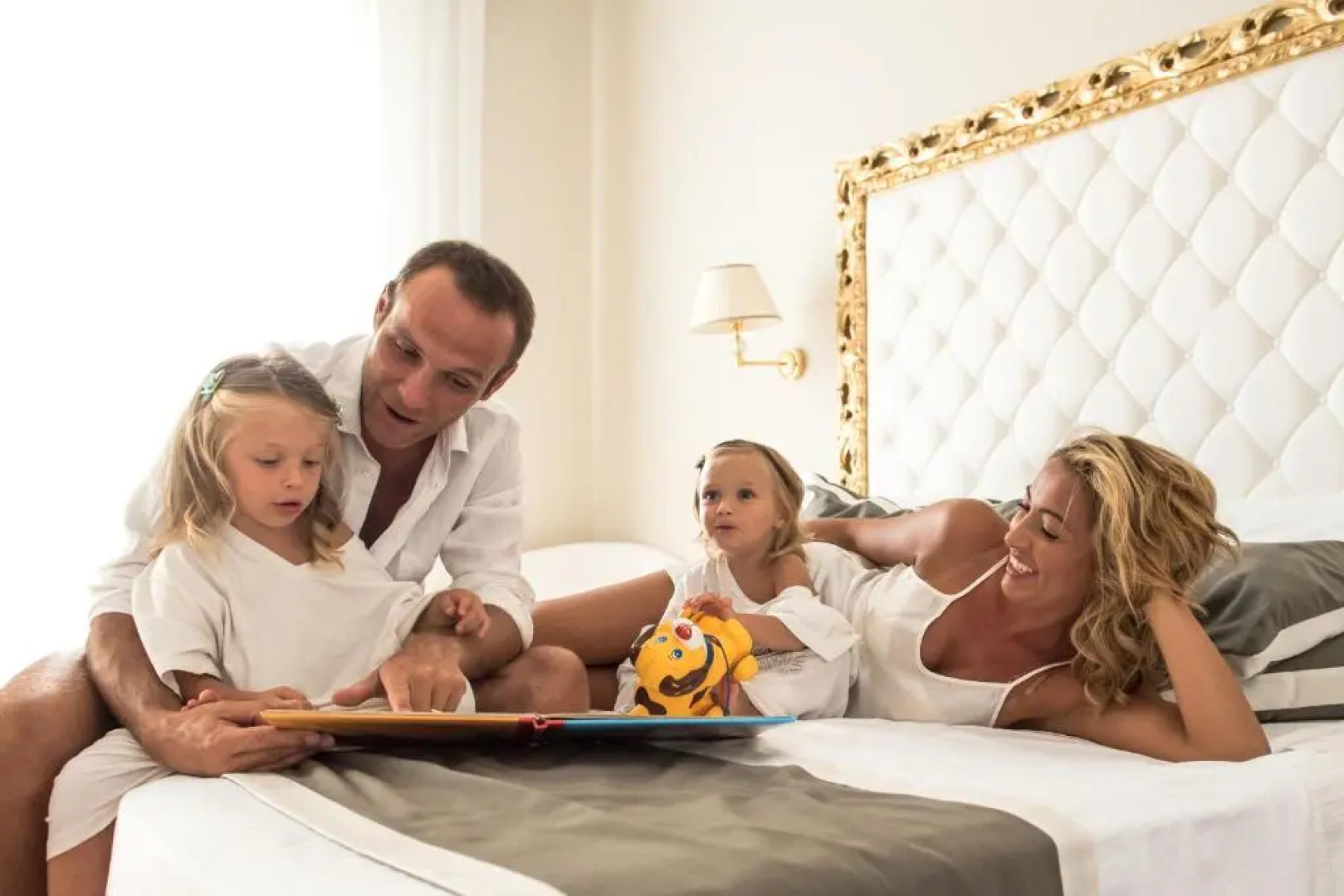 Novecento Suite Hotel