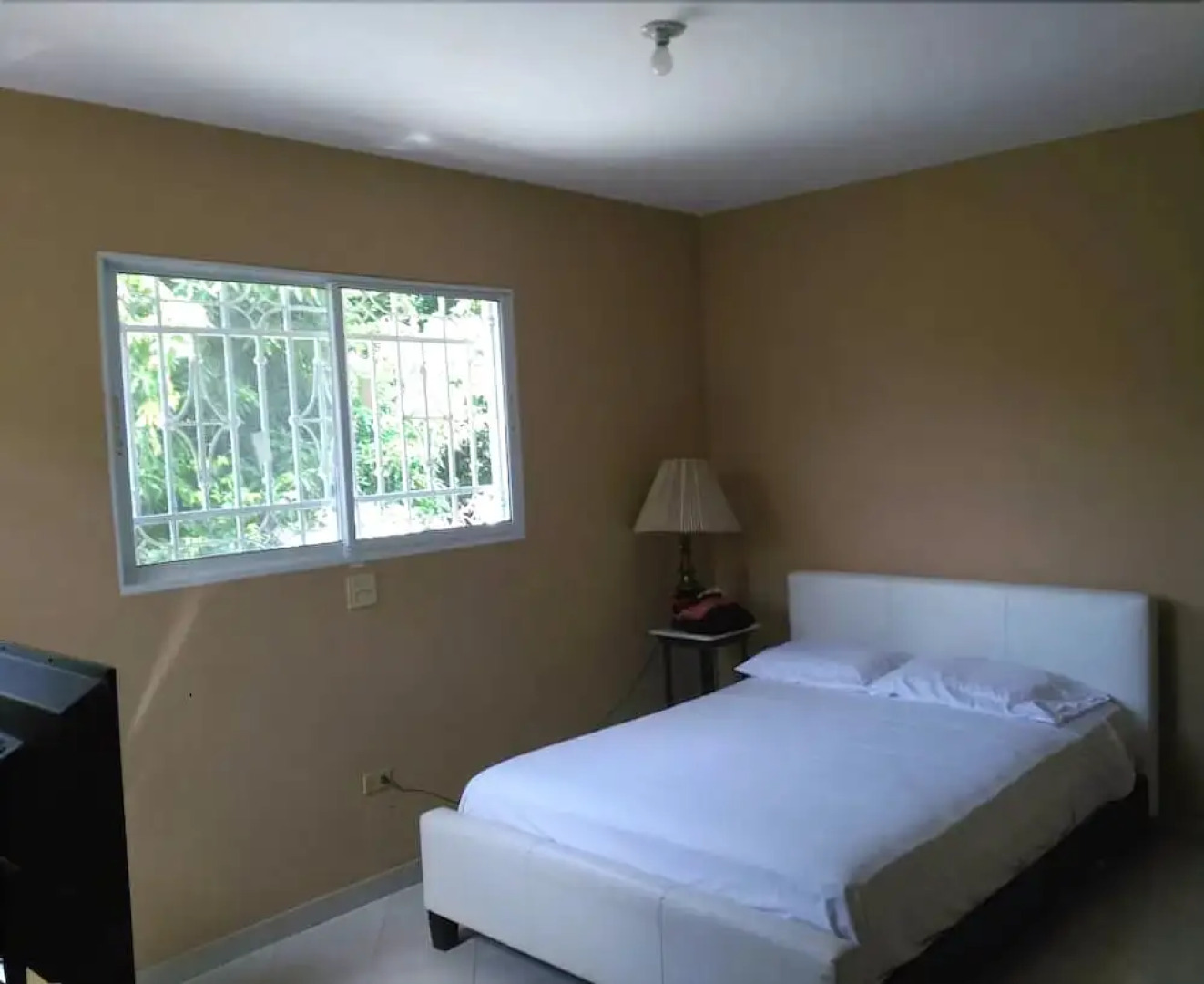 Hibiscus Guest house