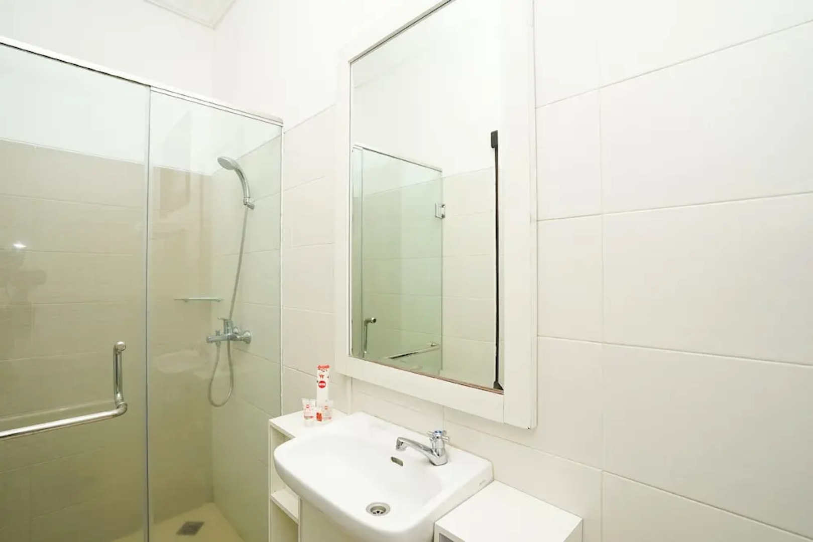 Avila Ketapan Rame Hotel