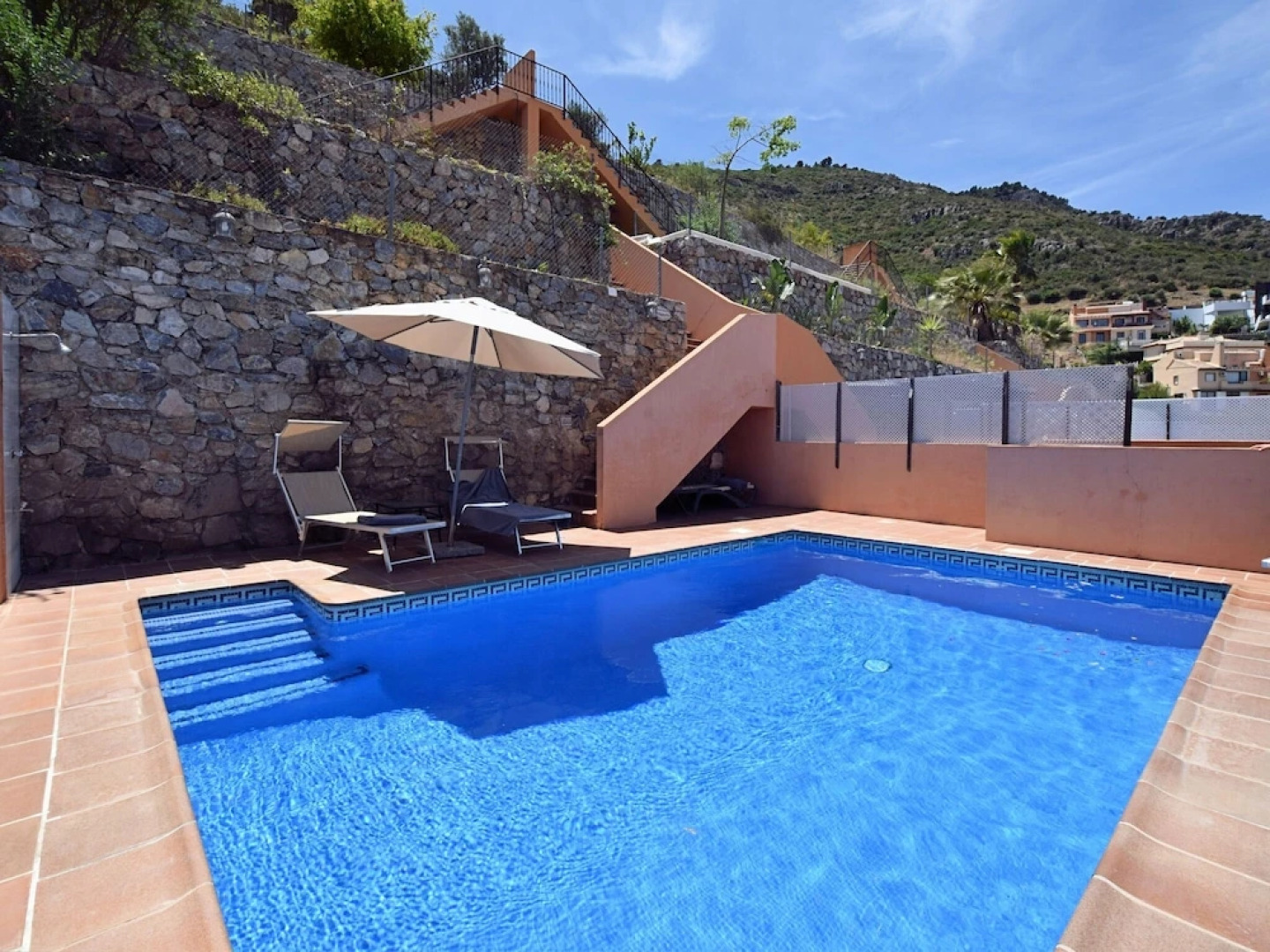 Cozy Holiday Home in Alhaurín de la Torre With Private Pool