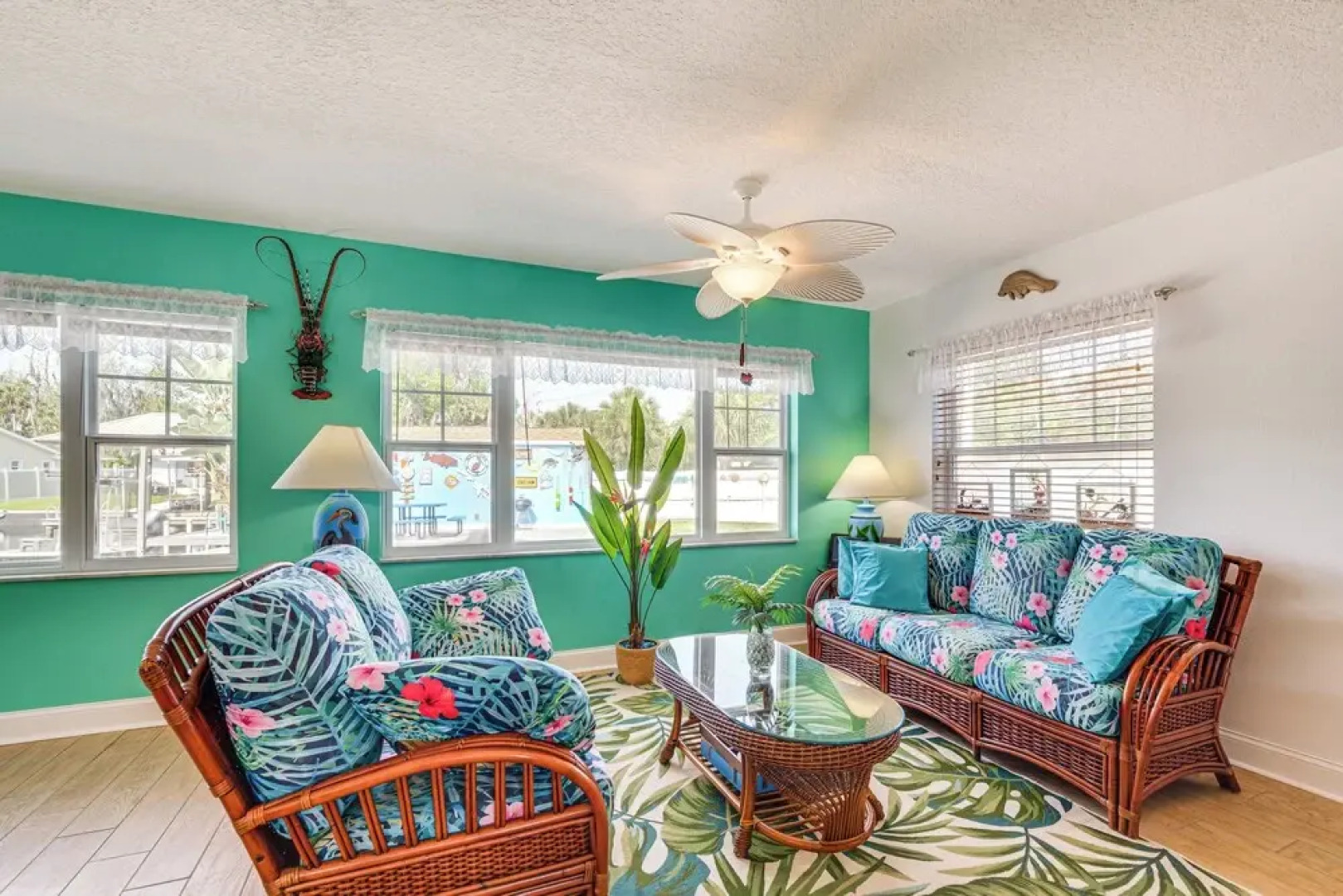 Boat Dock & Kayaks: Canalfront Home in Homosassa