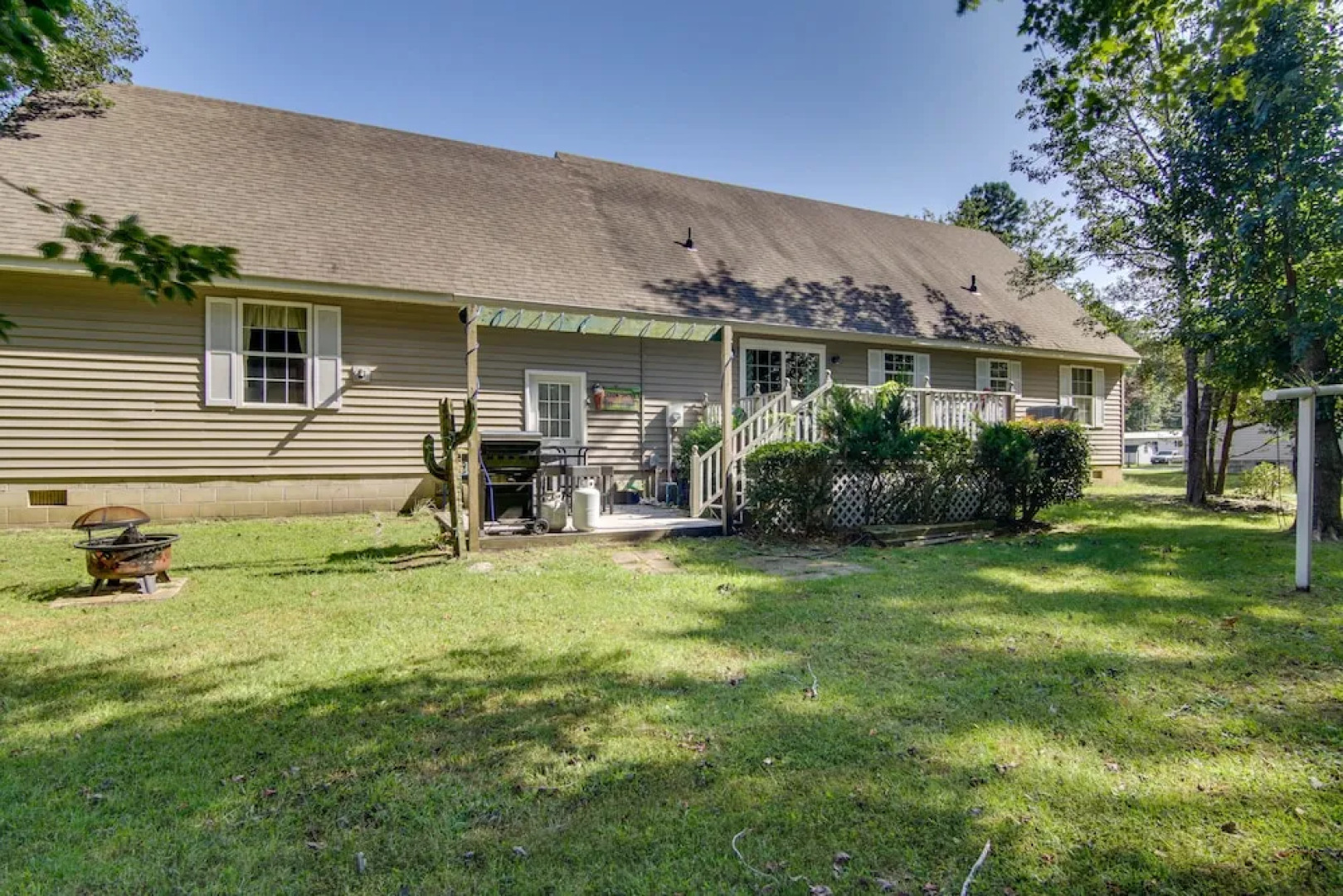 Spacious + Family-friendly Home in Chincoteague!