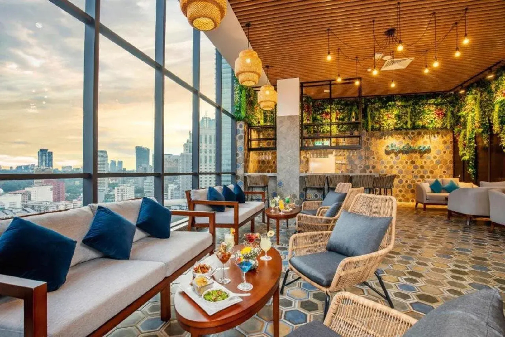 Santa Grand Signature Kuala Lumpur