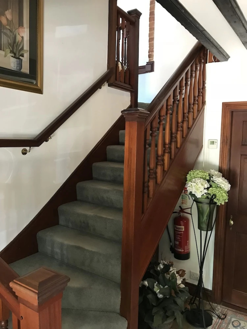 Tudor Place B&B