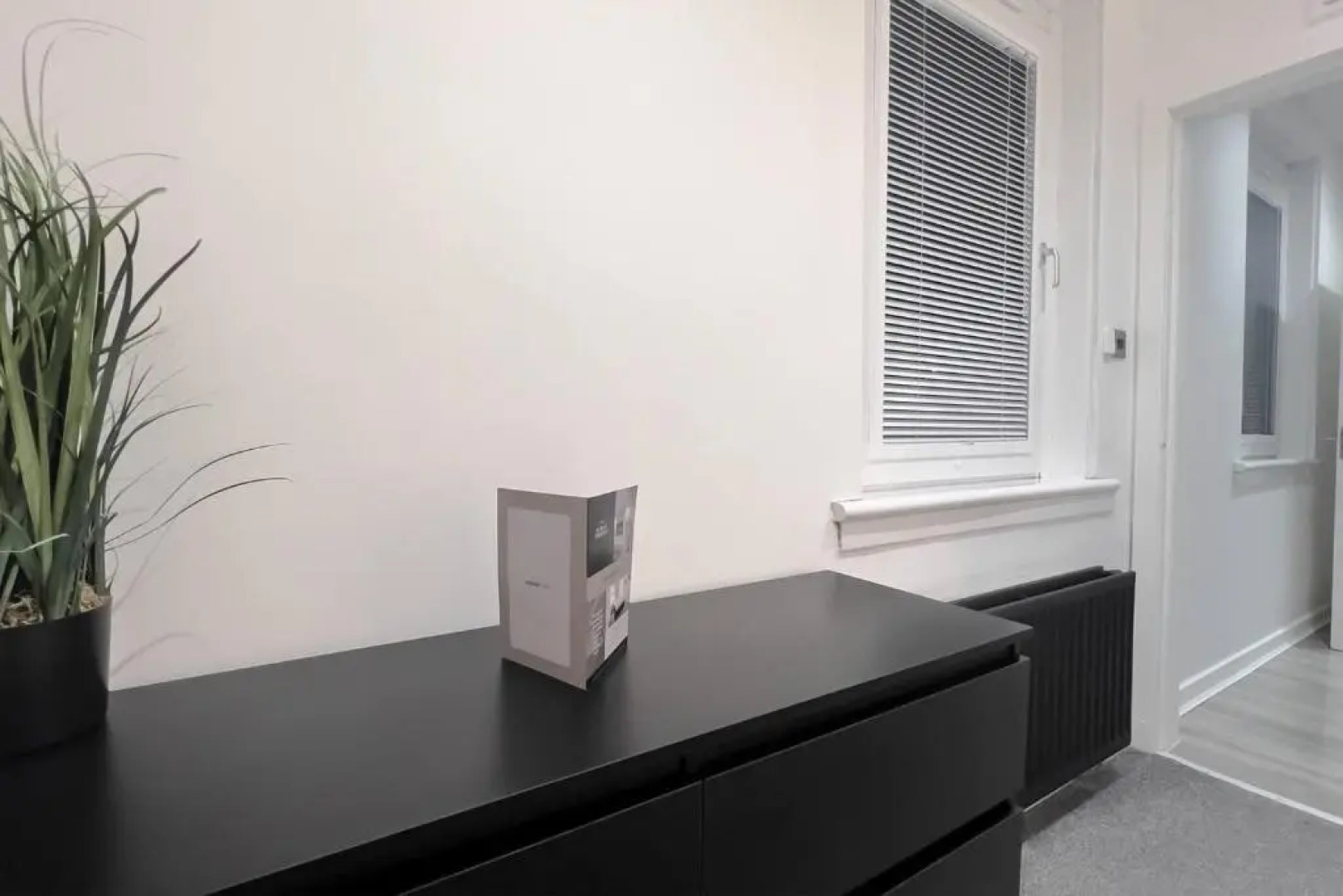 Stunning Luxury Apartment Near Motherwell