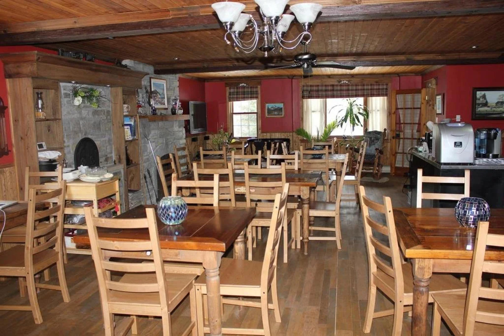 Auberge Le Saint-Bohème