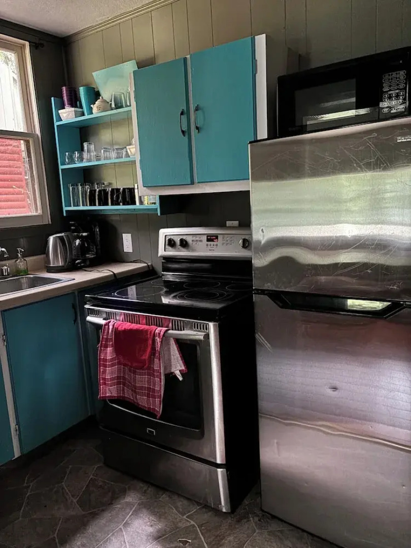 Lakefront Hideaway Resort