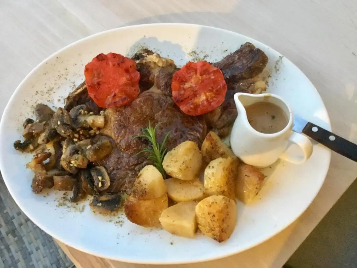 Garden Village Hotel