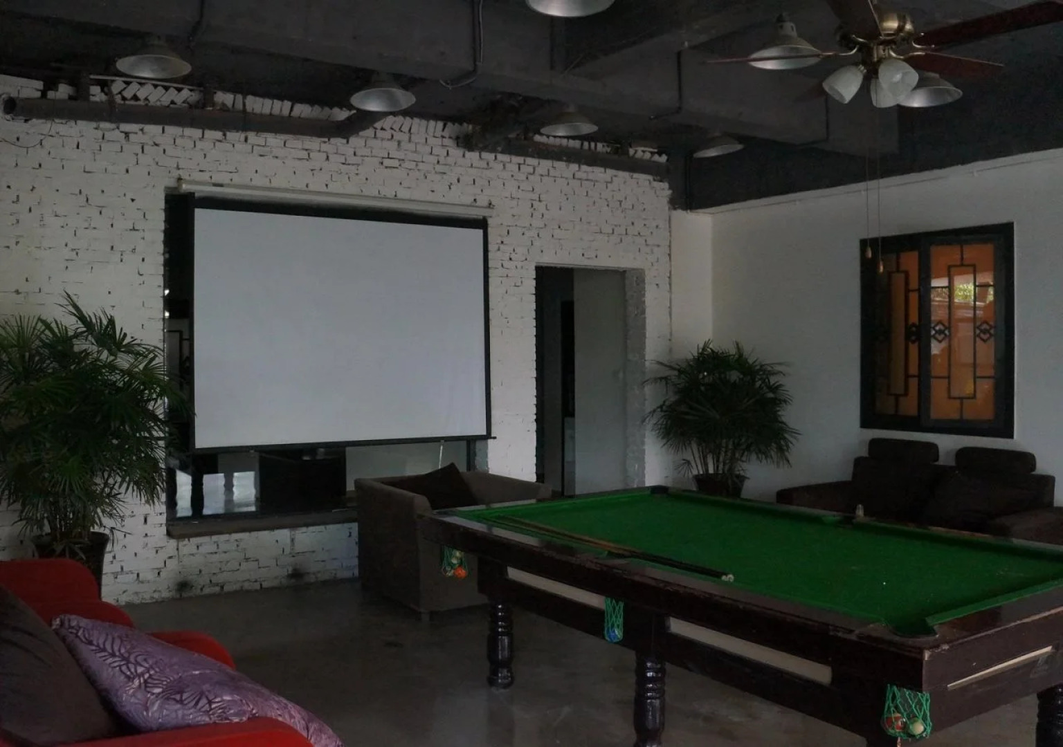 Chengdu Buttonwood Parkside Hostel