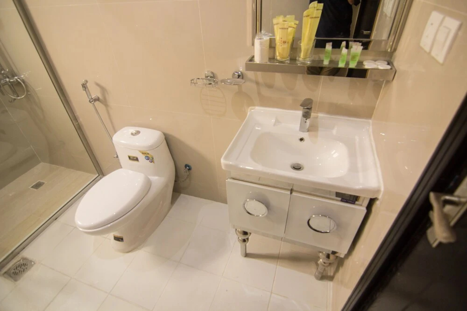 Al Reef Hotel Units