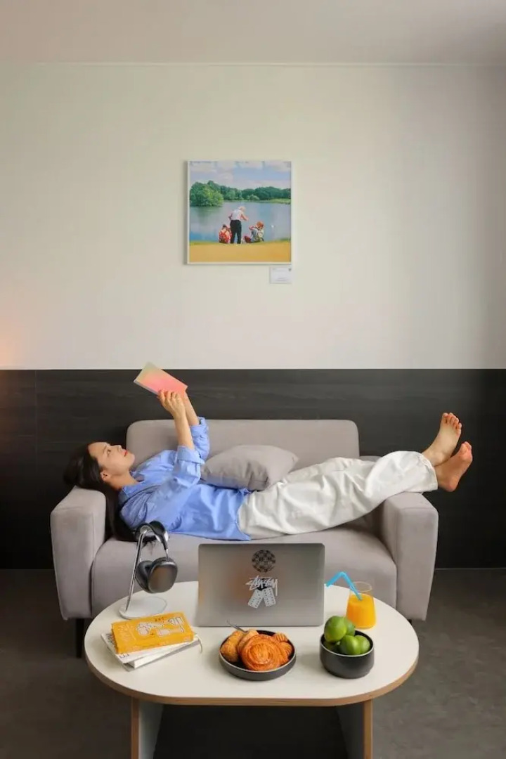 Workers Hotel Daejeon by Aank