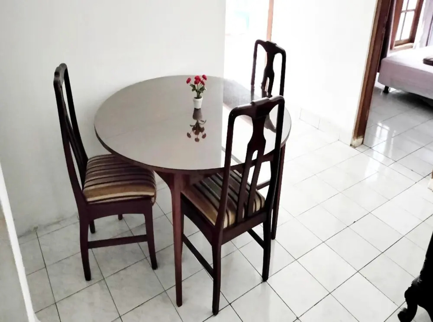 EXPRESS O 91293 House