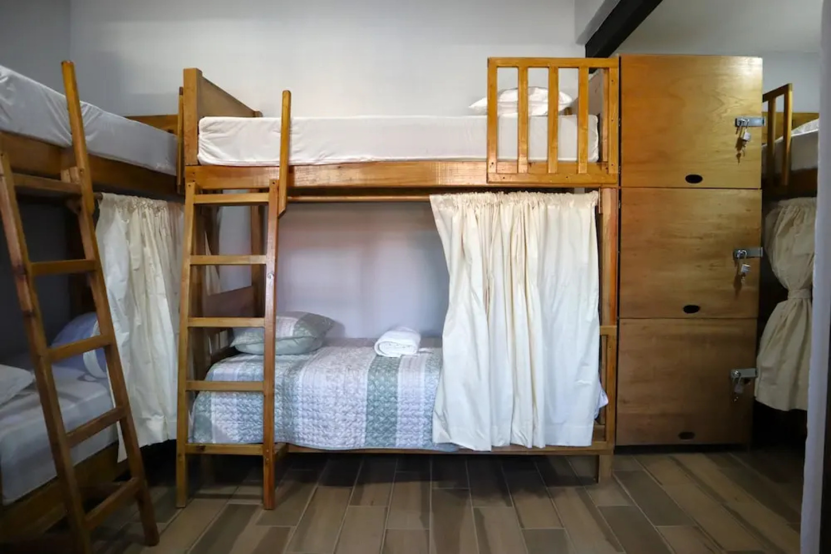 WorkVista Cowork y Hostal