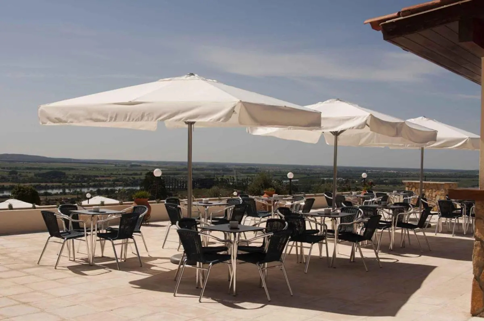 Отель Verdi Santarem