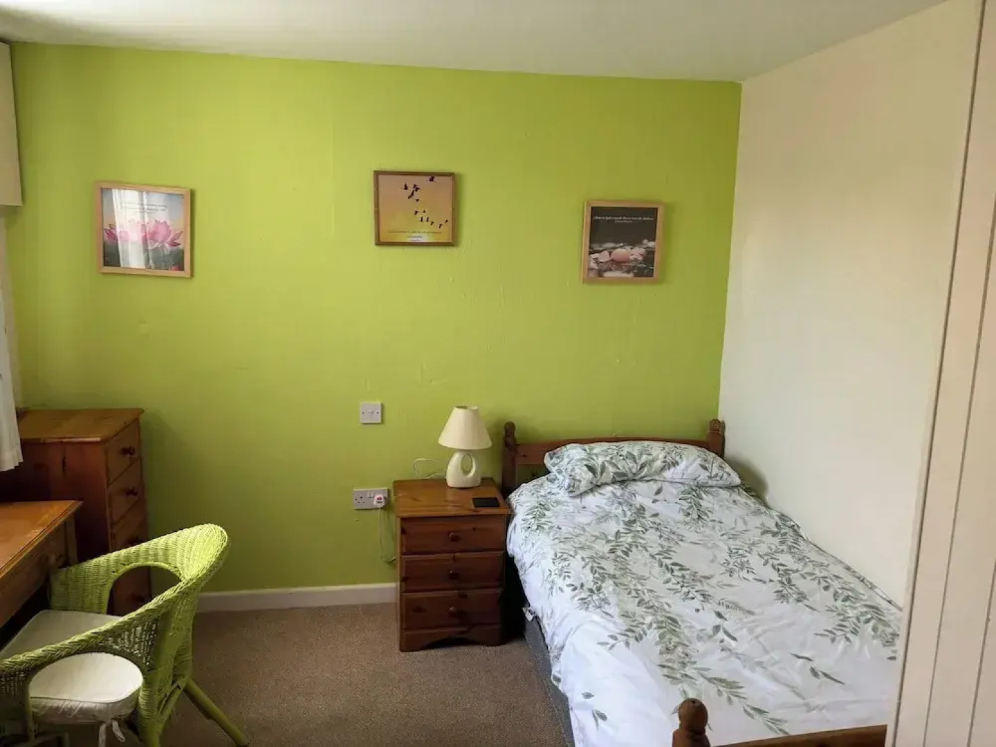 Large Sound Healing Retreat Cottage in West Wales