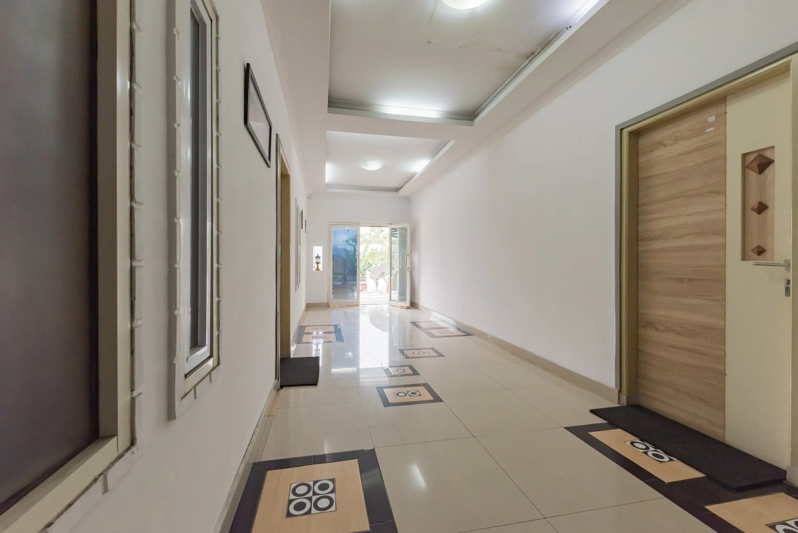 Urbanview Hotel Anggrek Puncak