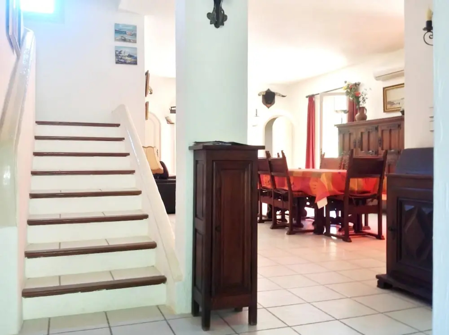 House With 4 Bedrooms in La Gaude, With Wonderful Mountain View, Priva