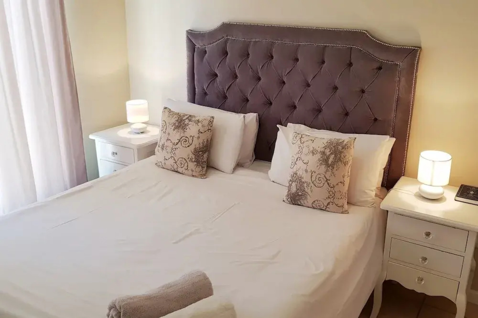 6 Nieuland 1053 Self catering