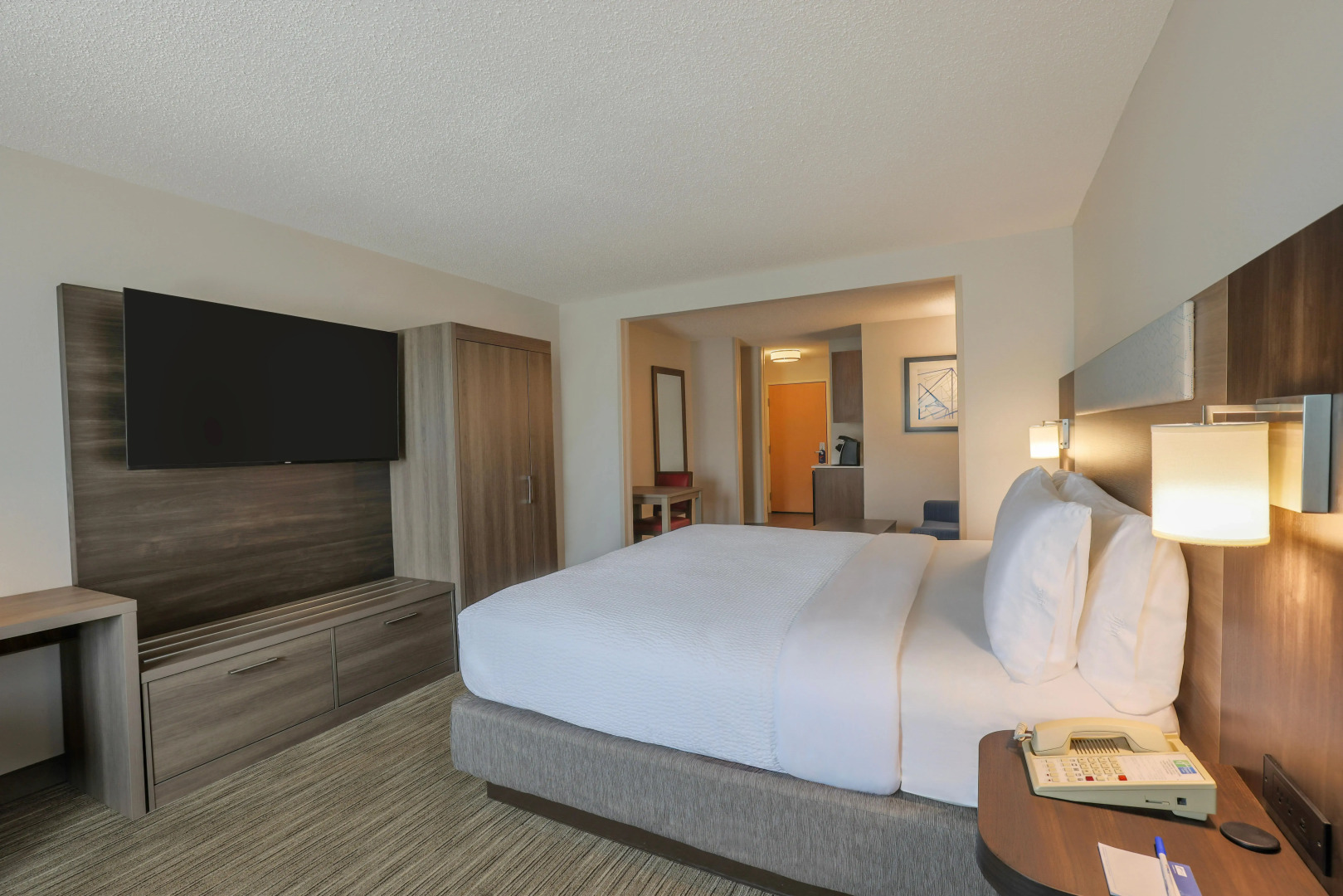 Holiday Inn Express & Suites Raleigh North - Wake Forest by IHG