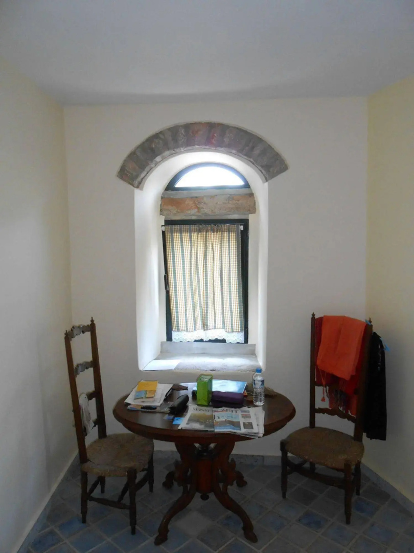 Spitakia