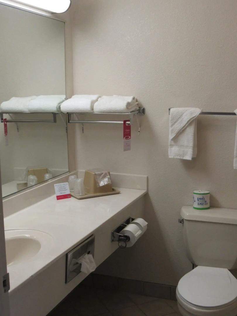 Econo Lodge Carlisle Central