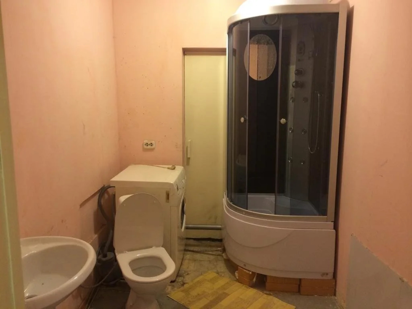 Hostel on Generala Ermolova