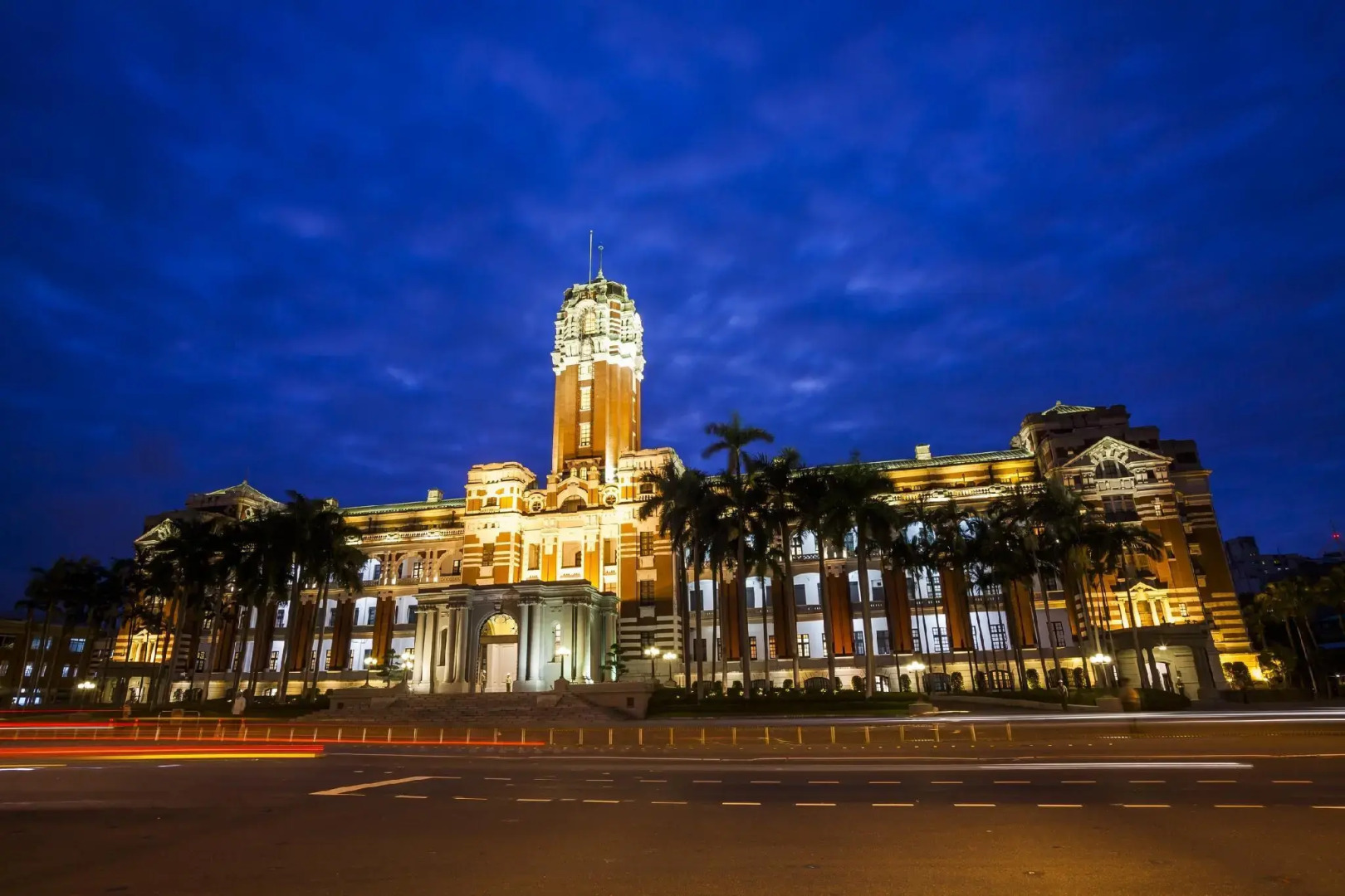 Wow-Happy Hotel Taipei