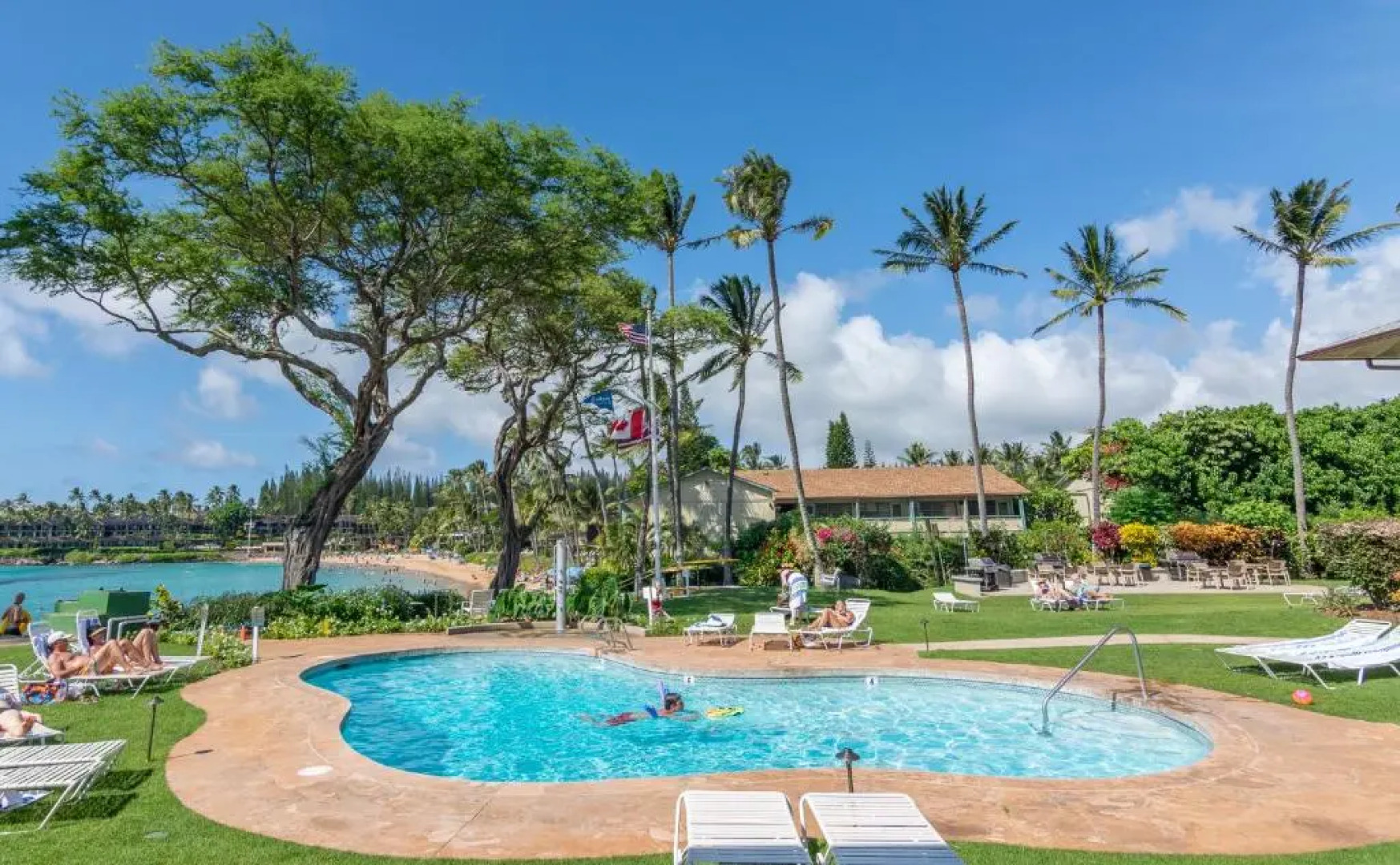 Castle Napili Surf Beach Resort
