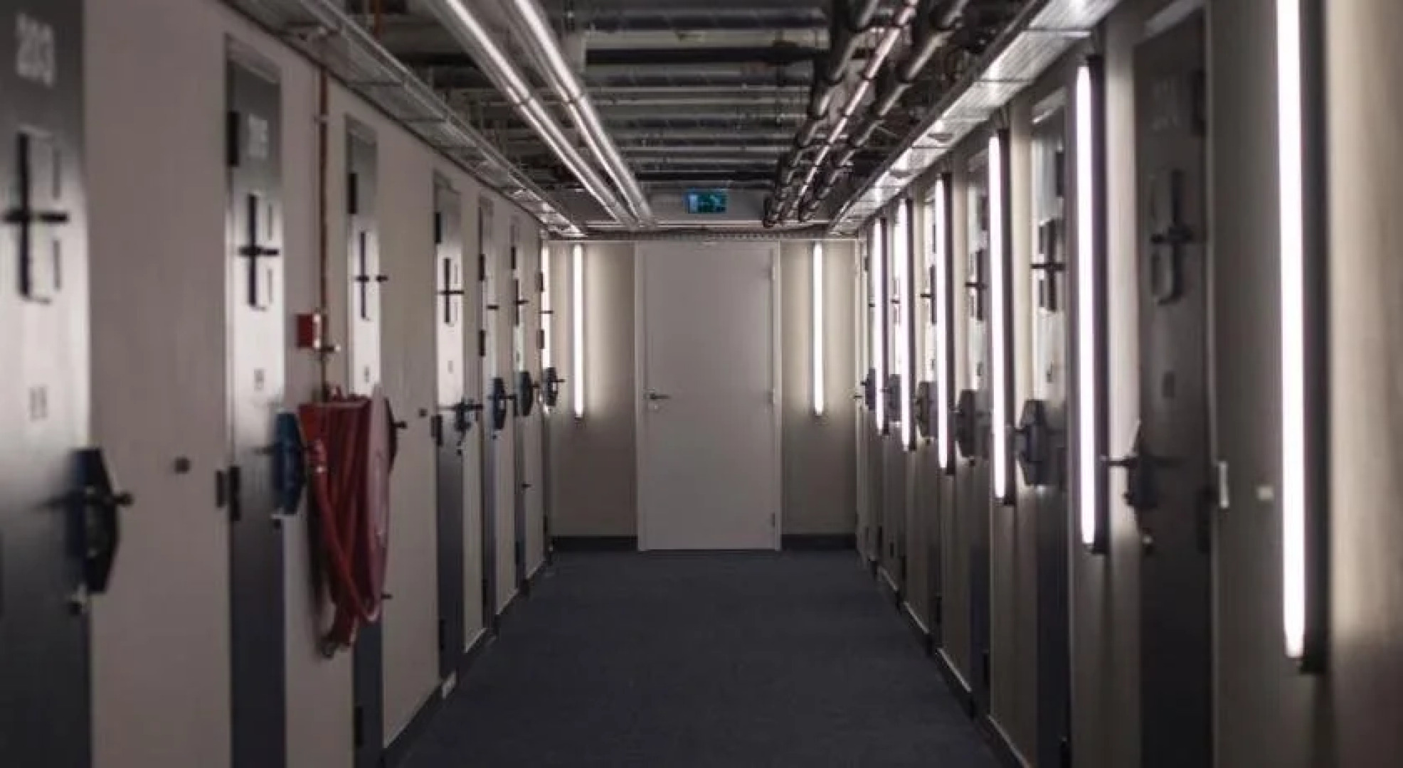 Hotel Oostereiland - Gevangenis Hotel