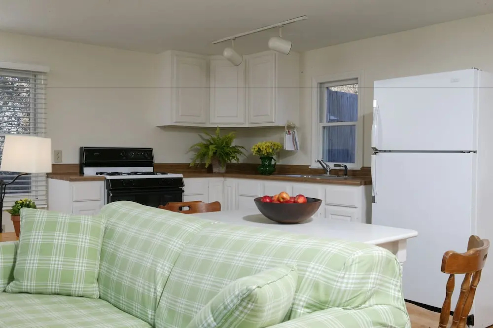 Menemsha Inn & Cottages