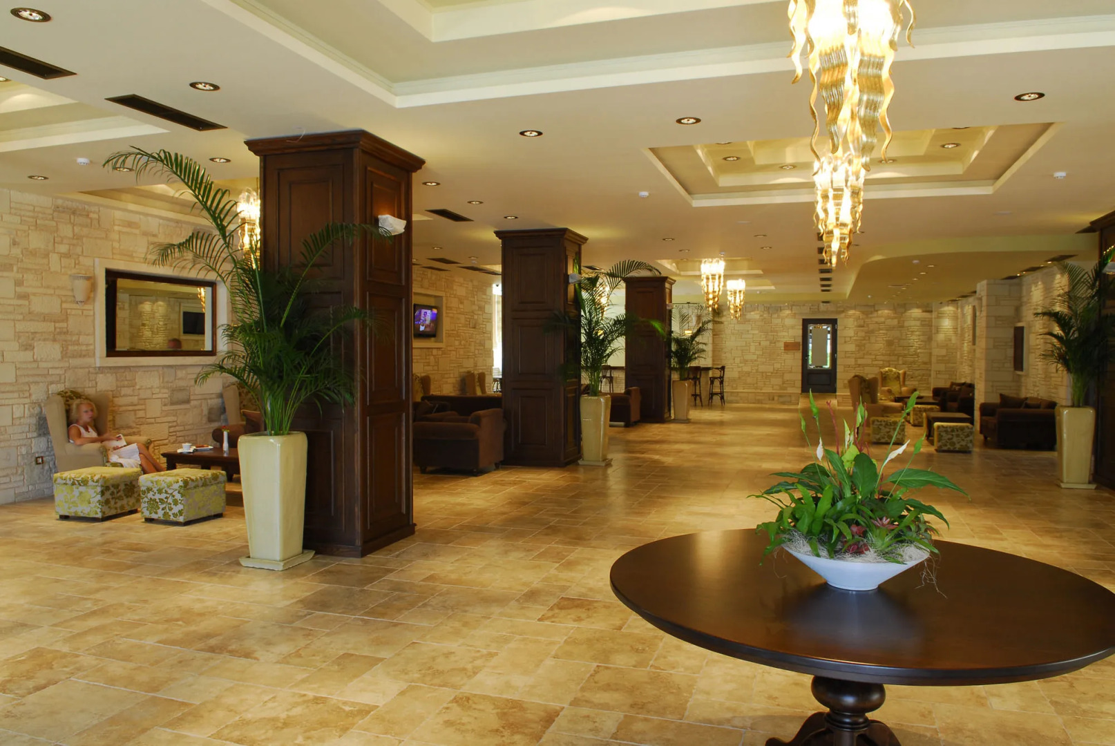 Cactus Royal Resort & Spa