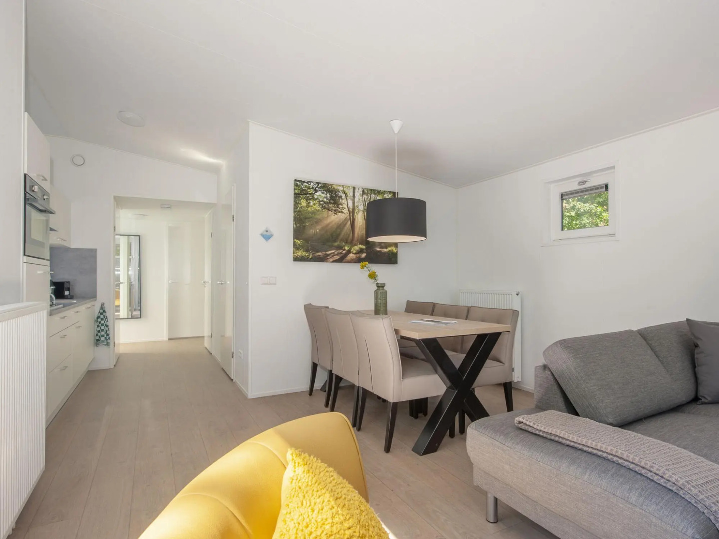 Modern Lodge With Dishwasher, Near Helmond