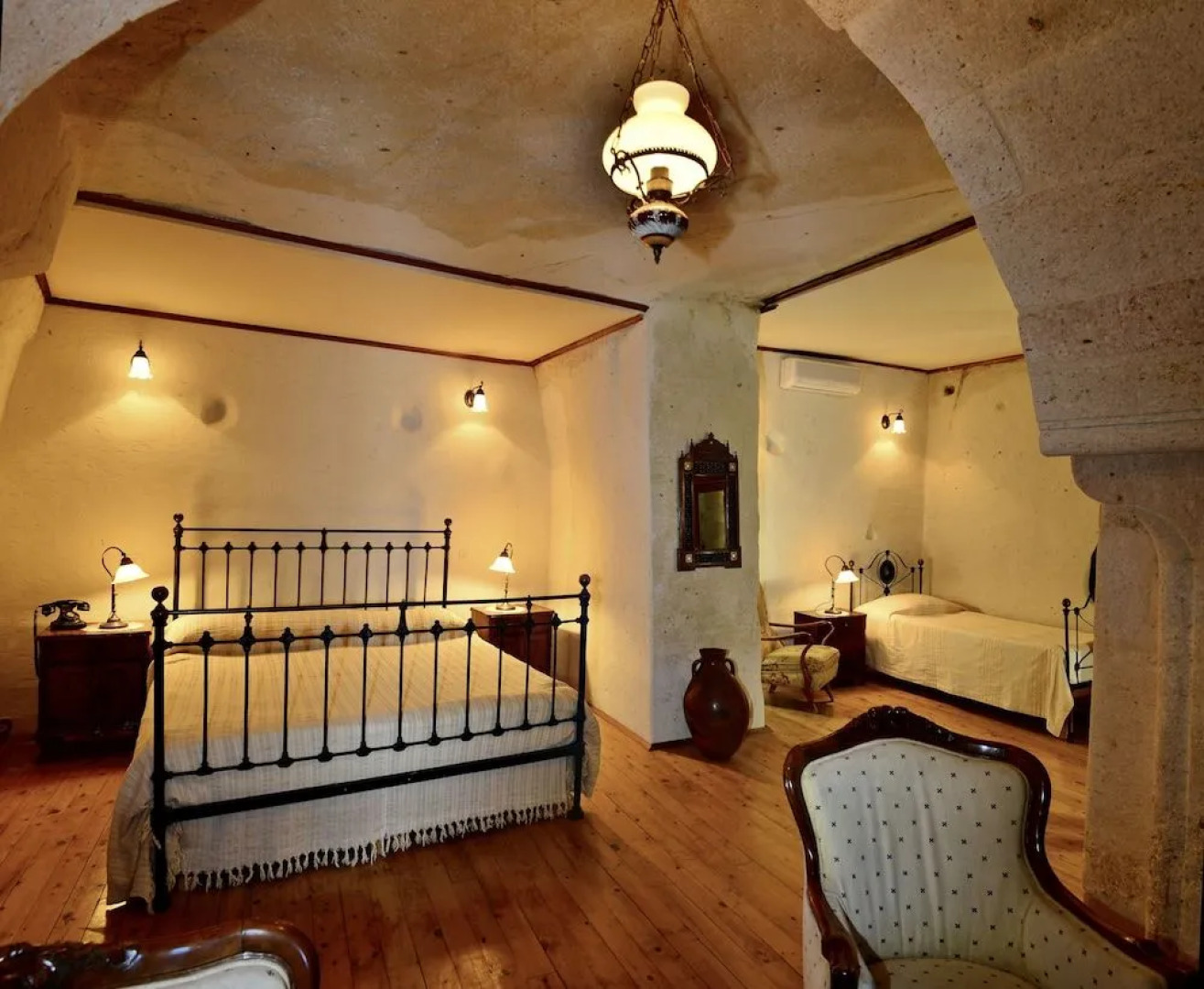 Esbelli Evi Cave Hotel