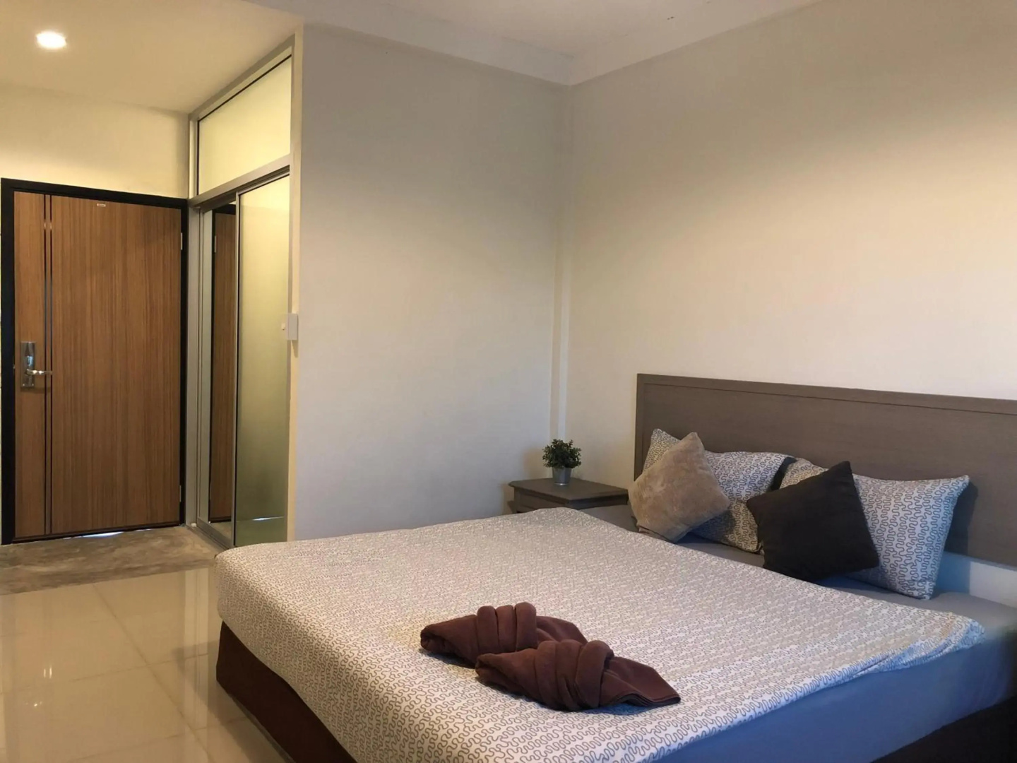 Ayothaya Hotel