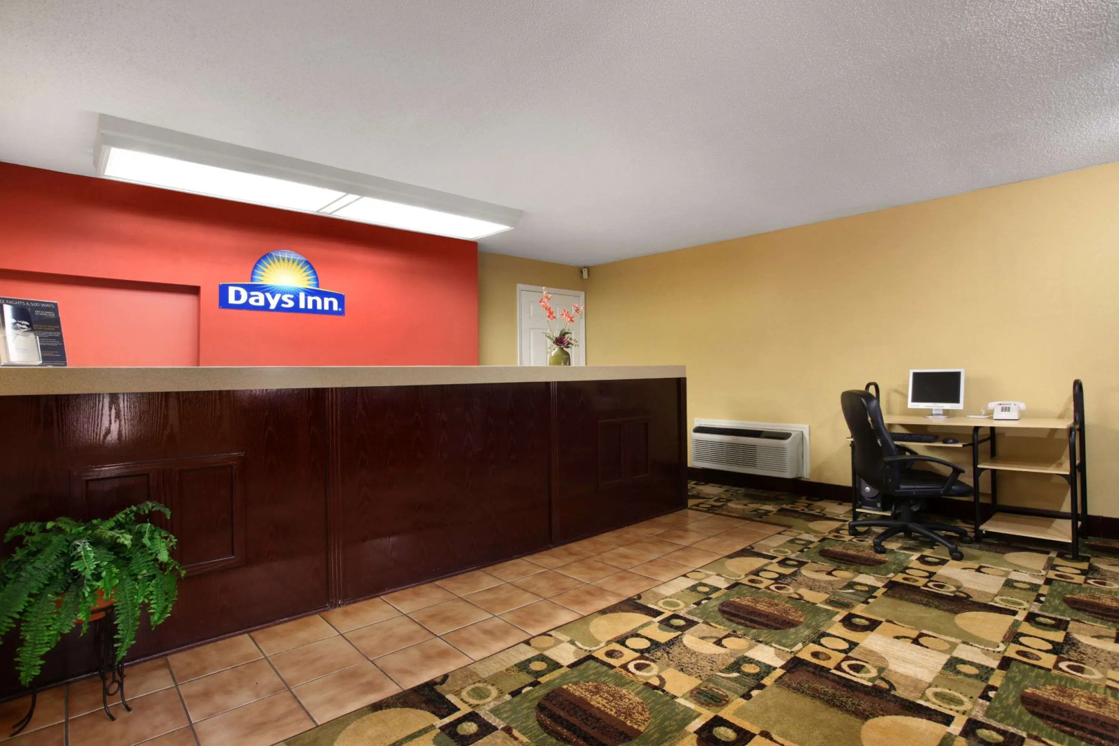 Days Inn by Wyndham Harriman