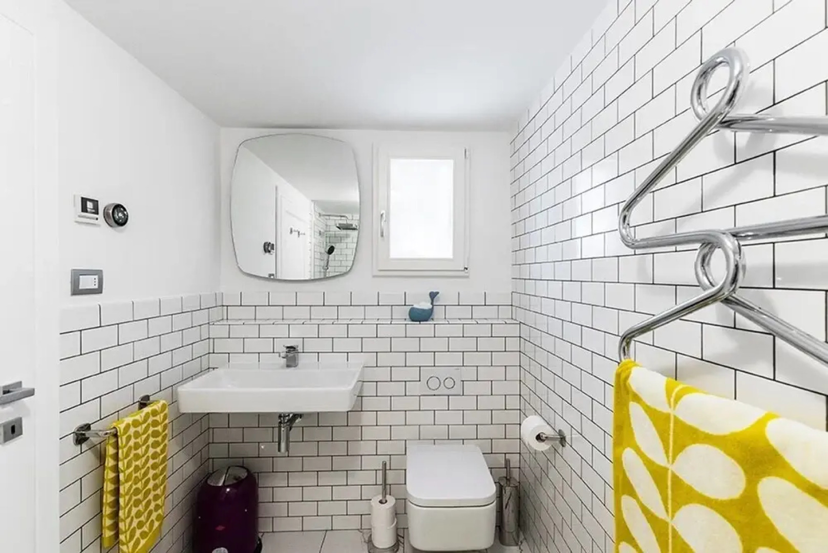 Luxury Italian Lakes Villa With Private Pool, Gym, Bbq, Wifi, Lake Views