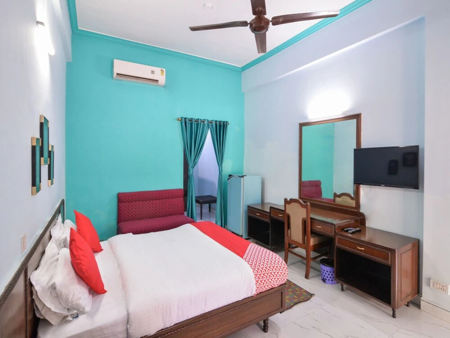 OYO 7559 Hotel Big Splash