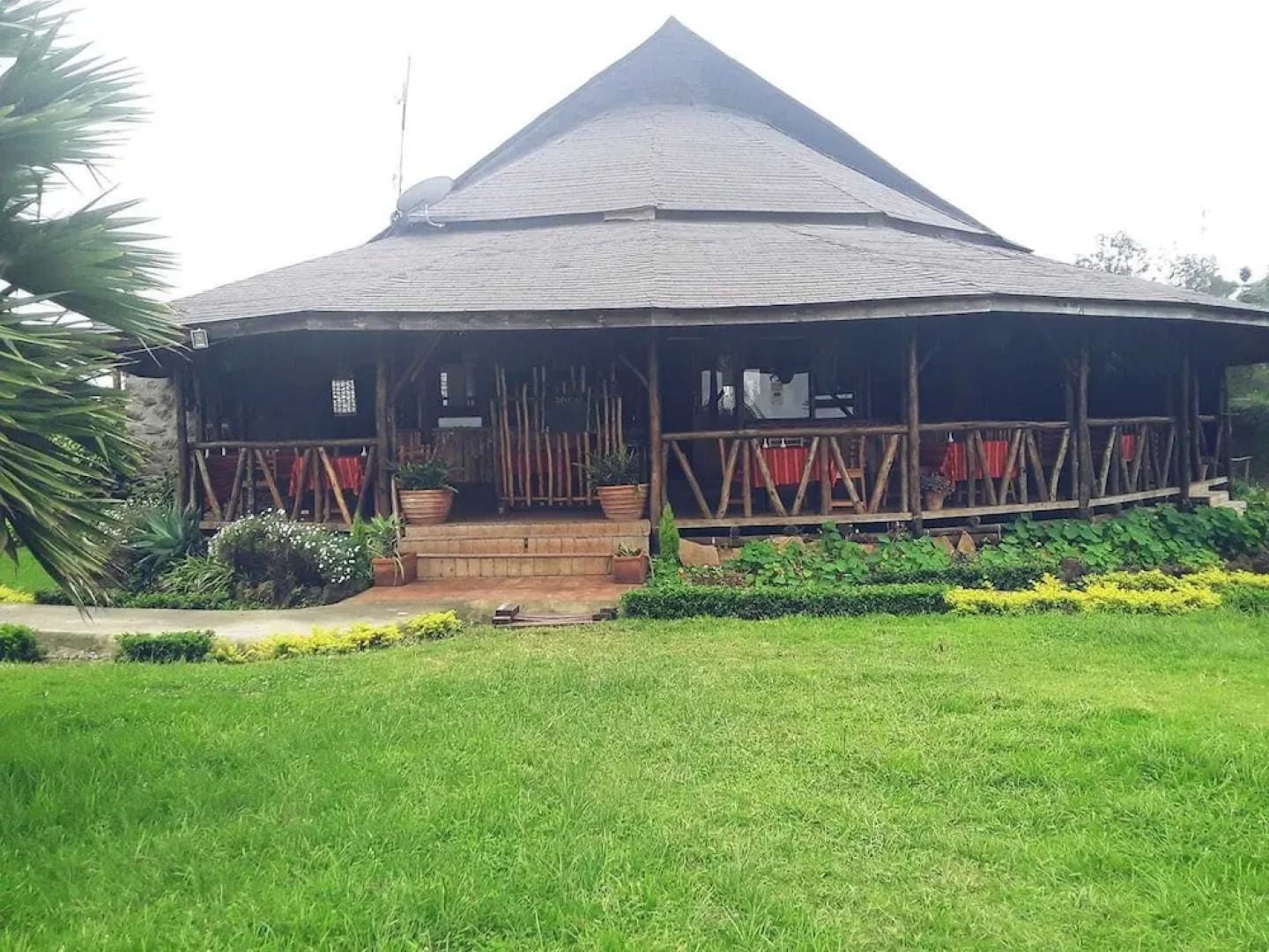 Oloolua Resort & Campground