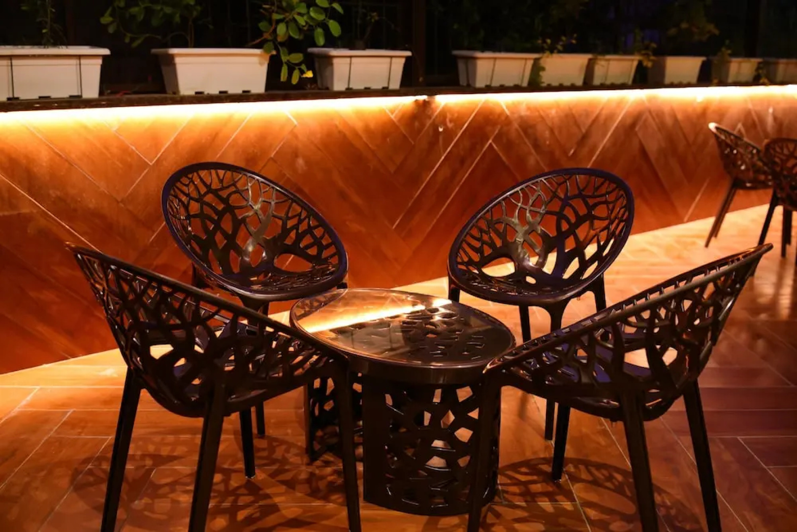 Karon Hotel - Lajpat Nagar