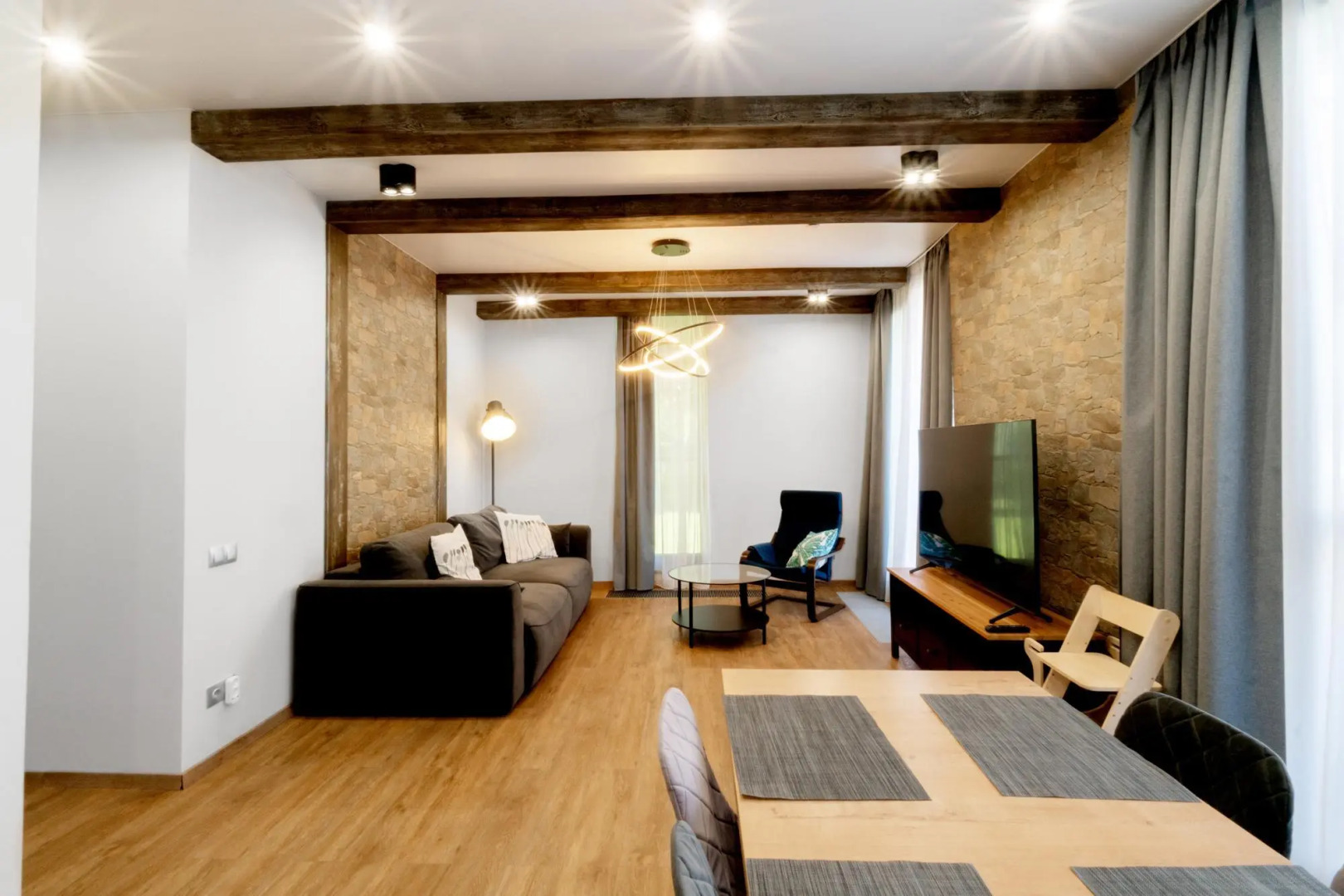 WoodApart Ohta (ВудАпарт Охта)