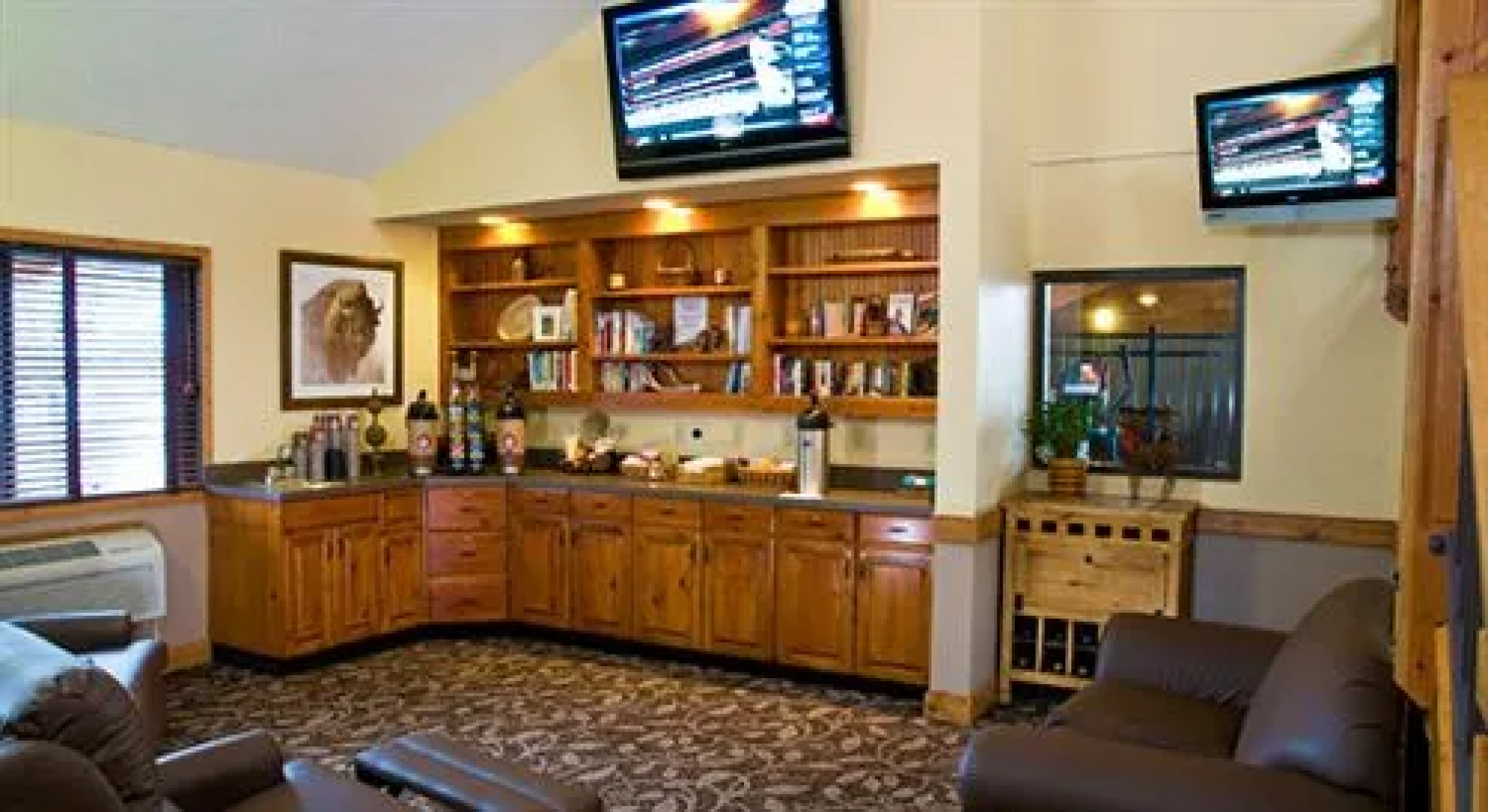 AmericInn Lodge and Suites