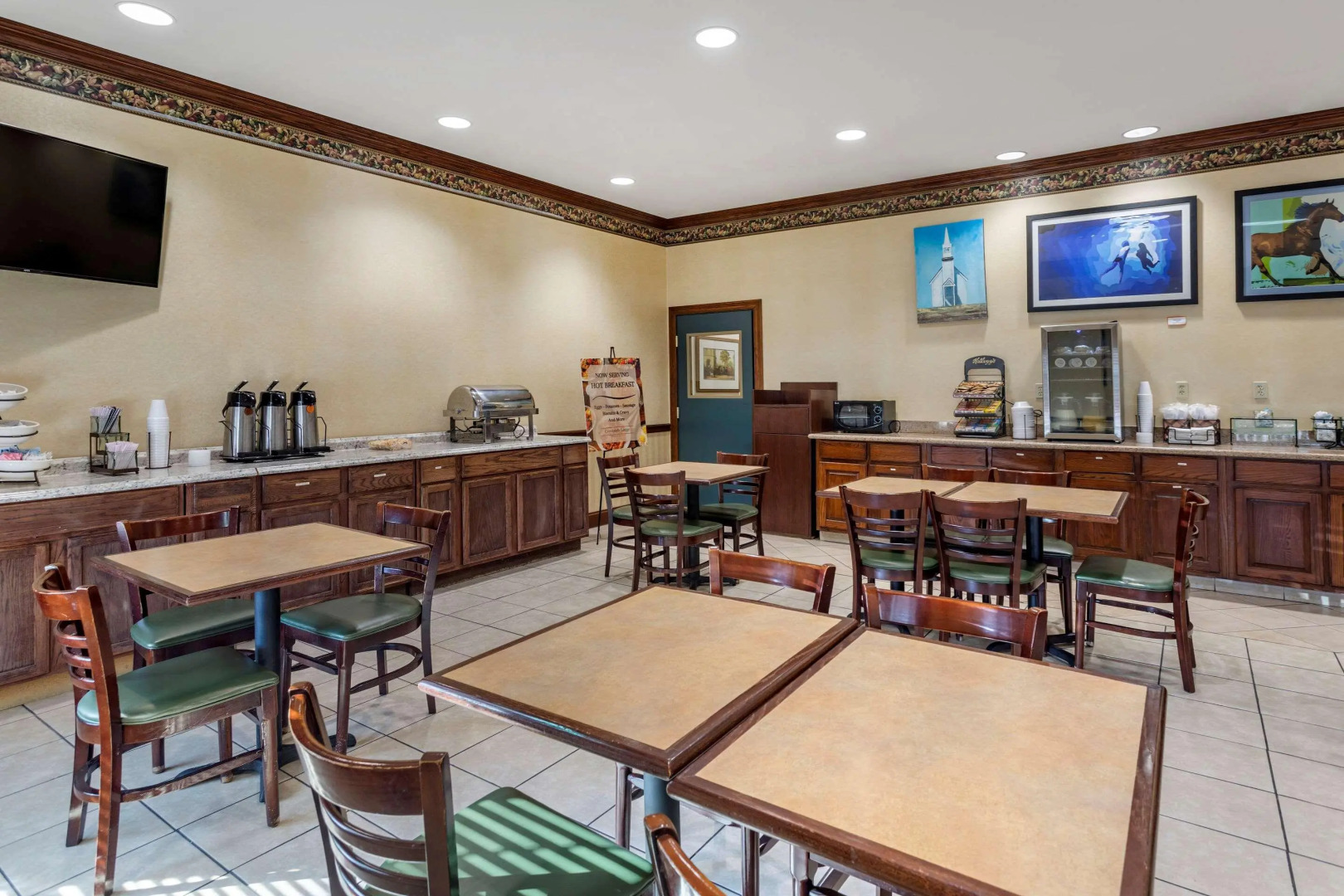 Red Roof Inn & Suites Berea