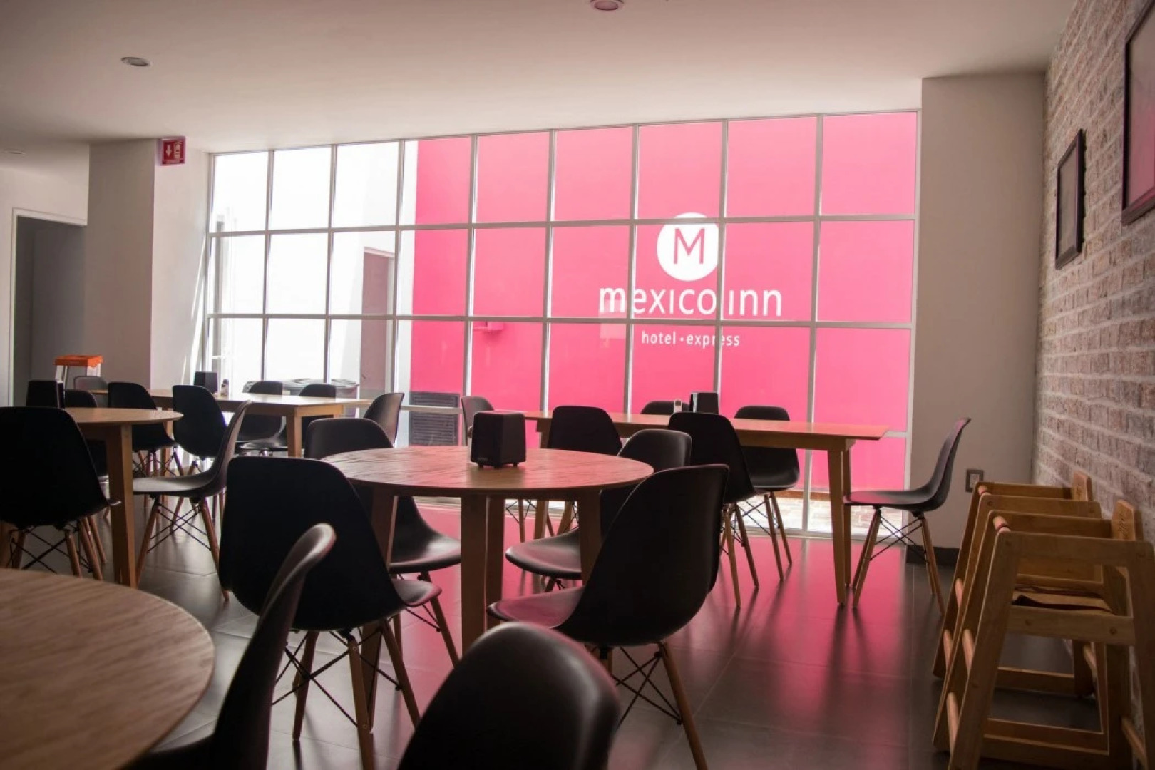 Hotel Barante Suites