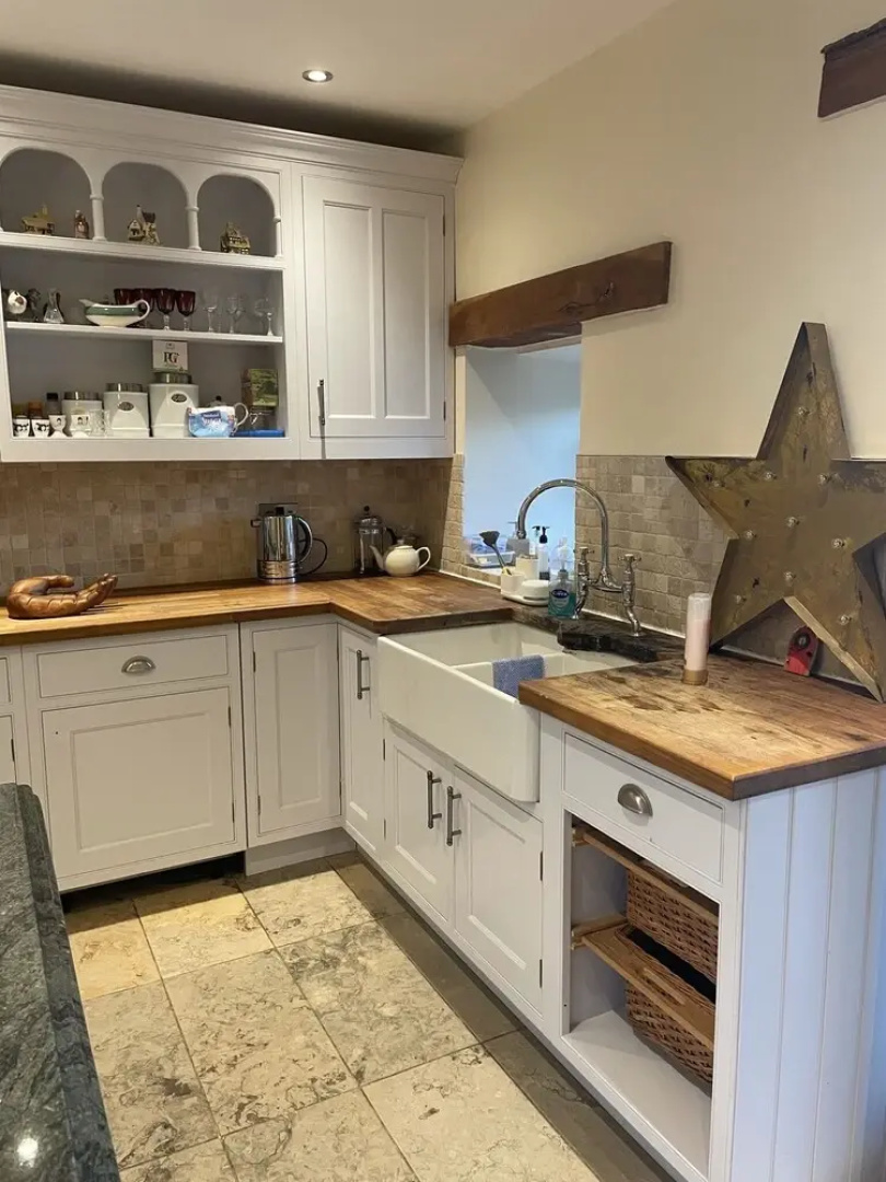 Rookery Barn an Amazing Country Retreat hot tub
